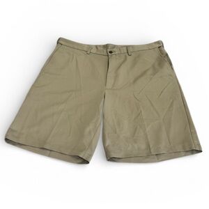 Haggar 9” Tan Elastic Stretch Waistband Shorts Size 38 Tan Light Brown EUC